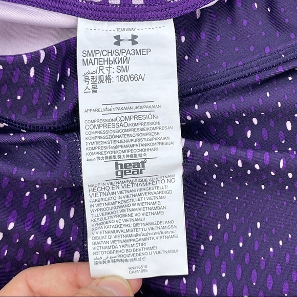 Under Armour Women’s Purple Compression Heat Gear Dry fit Workout Leggings S - Picture 8 of 9